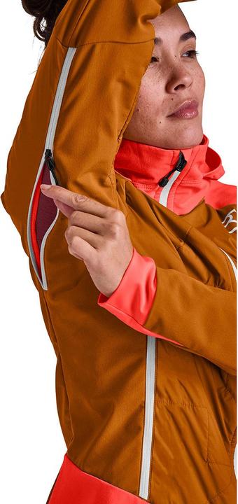 Actual product image Ortovox Women's Swisswool Col Becchei Hybrid Jacket (XS)