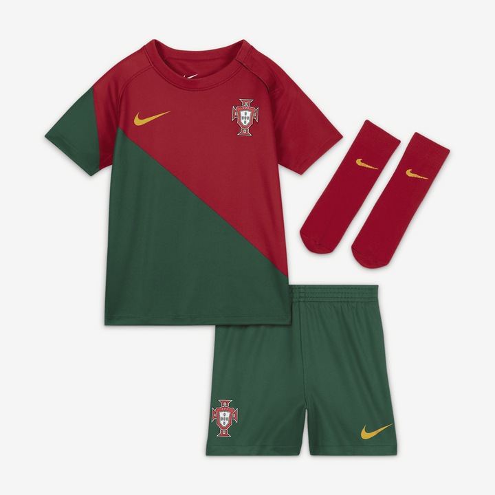 Immagine prodotto Nike La maglia del Portogallo per i Mondiali di calcio per bambini (10, 11, 12)