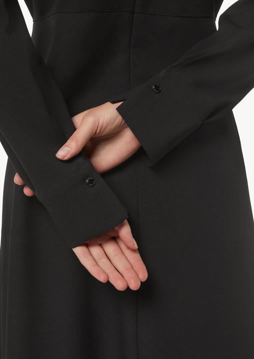 Produktbild Comma Kleid Fliessendes Crepe-Kleid mit Fledermausarm (40)