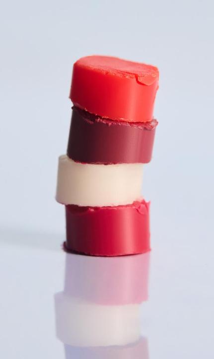 Produktbild Labello Cherry Shine (Lippenpflege Stick, 16 ml)