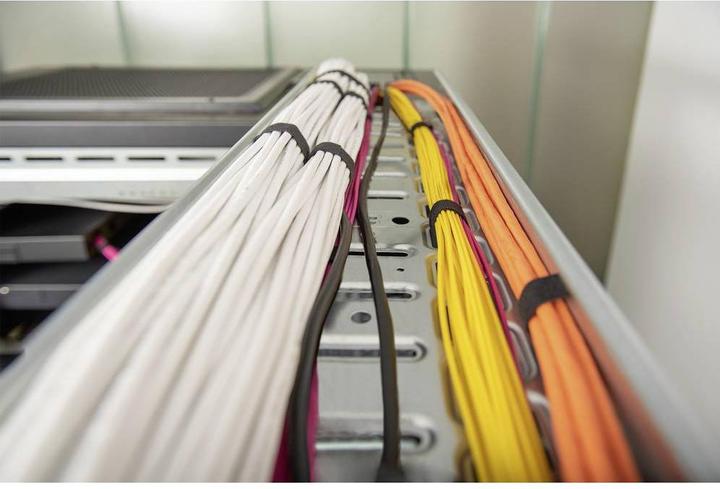 Produktbild Digitus Ethernet 4x2xAWG24 SF-UTP (SF/UTP, CAT5e, 100 m)