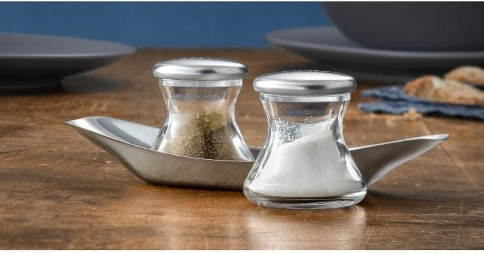 Produktbild WMF Salz und Pfefferstreuer Set Teller 3tlg Max & Moritz Wagenfeld Edelstahl matt (Salz, Pfeffer)