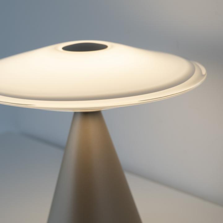 Actual product image Paul Neuhaus LED Tischlampe ELIPSA stufenlos dimmbar, Memoryfunktion (560 lm)