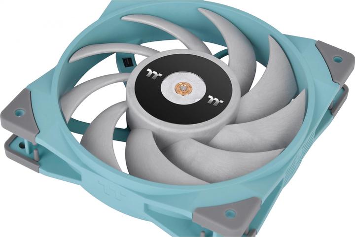 Actual product image Thermaltake TOUGHFAN 12 Radiator Fan 1Pack Turquoise (120 mm, 1 x)