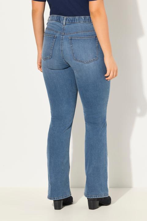 Immagine prodotto Ulla Popken Jeans modello Mary con boot cut, taglio della gamba ampio e design a cinque tasche (62)
