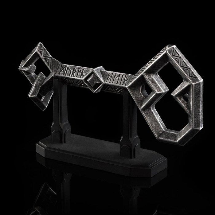 Immagine prodotto Weta Collectibles Lo Hobbit replica 1/1 Chiave di Erebor 13 cm