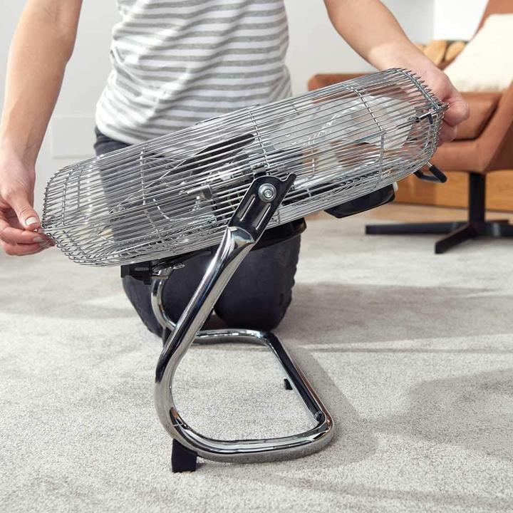 Produktbild Black & Decker BXEFF120E Bodenventilator (70 dB)