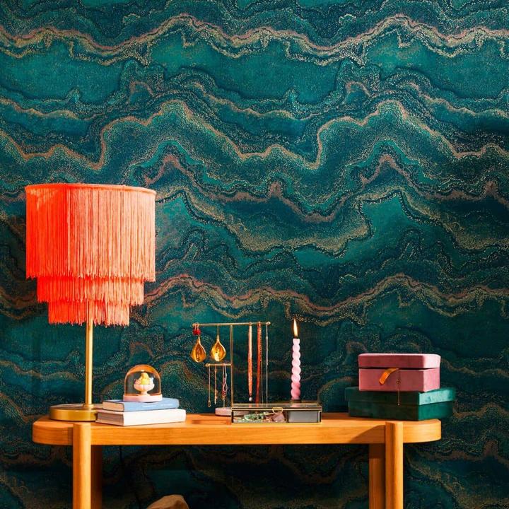 Actual product image Livingwalls Elegant non-woven wallpaper in marble look with green and gold - Exquisite glossy wall panelling (53 x 1005 cm)