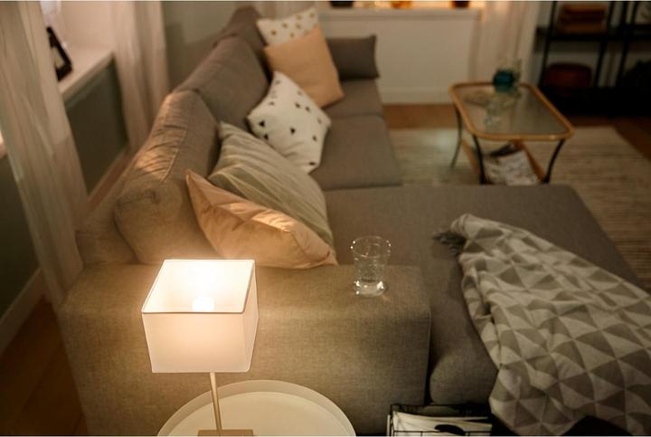 Actual product image Philips Hue White Luster BT (E14, 5.70 W, 470 lm, 1 x, G)