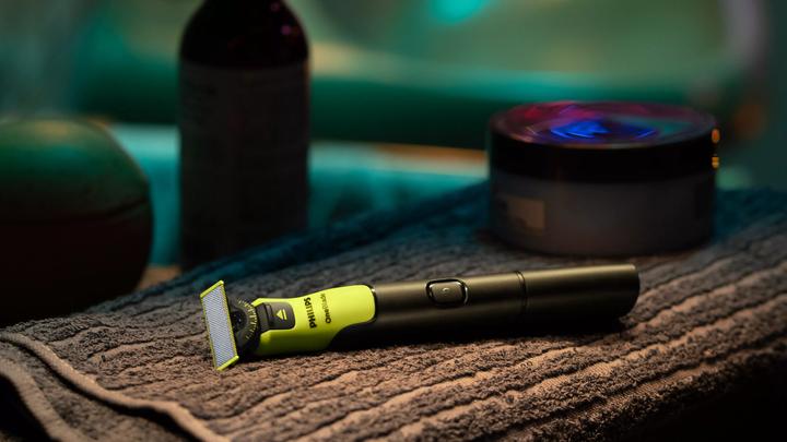 Immagine prodotto Philips OneBlade 360 con connettività Face (QP4530/30)