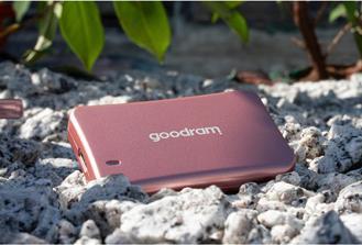 Actual product image Goodram SSDPR-HX200-2K0-RG (2 TB)