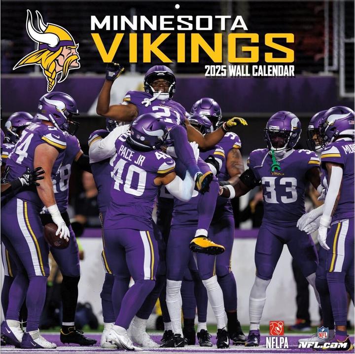 Image du produit NFL - Minnesota Vikings - Calendrier mural de l'équipe 30,5 x 30,5 cm 2025 (30,5 x 30,5 cm, Français, Italien, Espagnol, Allemand, Anglais)