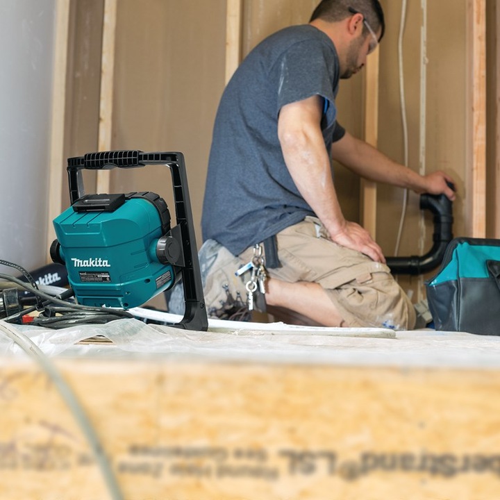 Actual product image Makita Construction spotlight (750 lm)