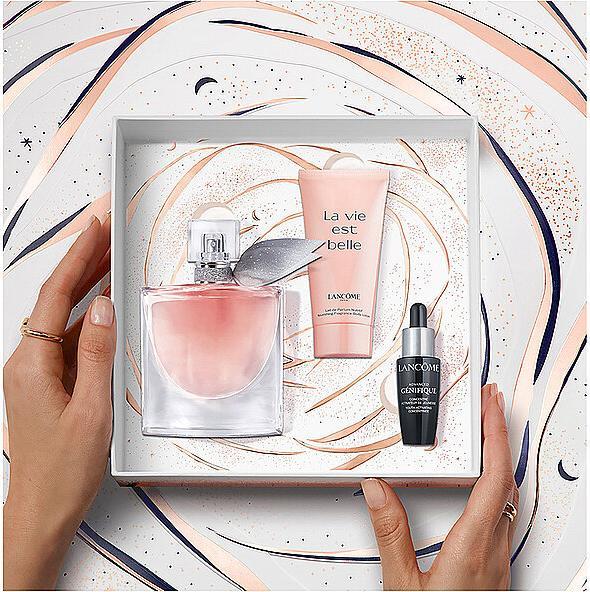 Immagine prodotto Lancôme Set La Vie est Belle 50ml La Vie est Belle EDP 50ml + La Vie est Belle Body Lotion 50ml + Gé (Set di profumi)