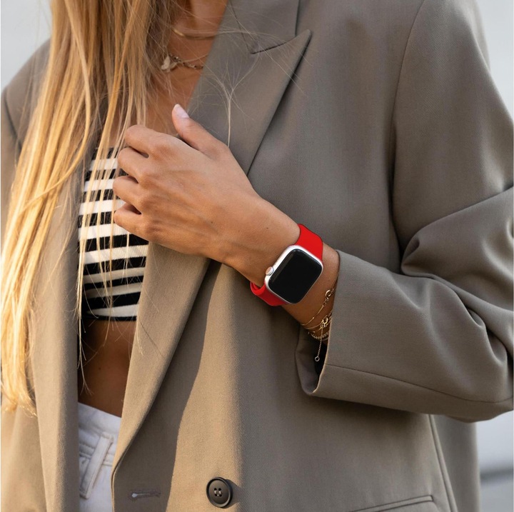 Produktbild Vonmählen Classic 2 Silikonarmband für Apple Watch 42 44 45 49 mm rot (49 mm, 100% Silikon)