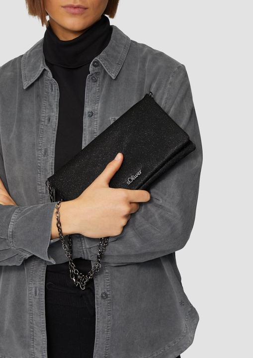 Immagine prodotto s.Oliver Clutch in schimmernder Optik