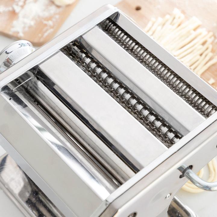 Productafbeelding InnovaGoods Metalen pastamachine - 3 snijwalsen