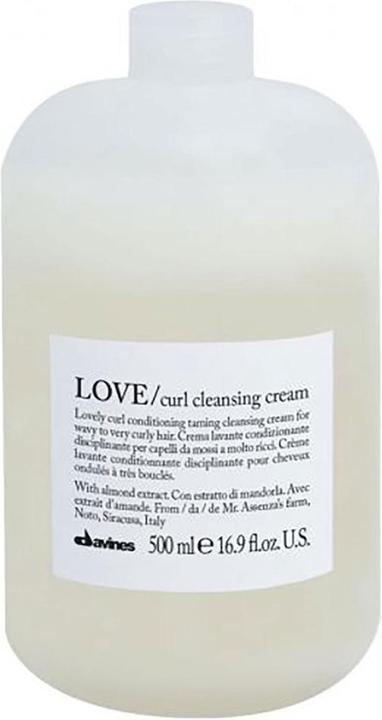 Actual product image Davines Essential Haircare - LOVE Curl Cleansing Cream (500 ml, Liquid shampoo)
