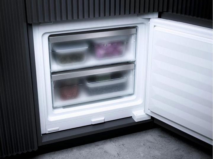 Produktbild Miele Kf 7772 B (256 l)