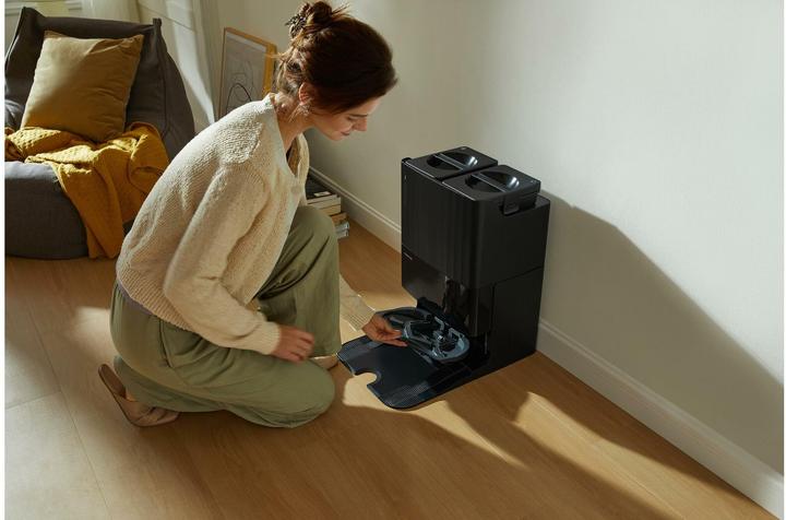 Actual product image Roborock Qrevo Plus (Vacuum mopping robot)