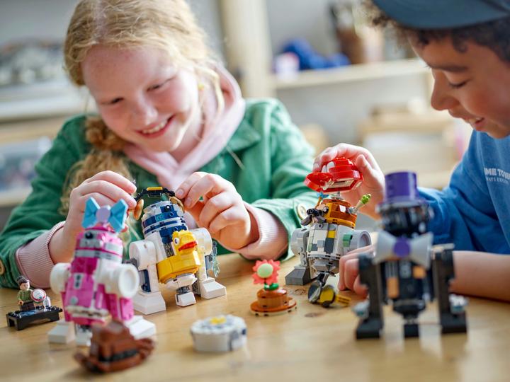 Actual product image LEGO Kreativer Droidenbauer (75392, LEGO Star Wars, LEGO Rare Sets)