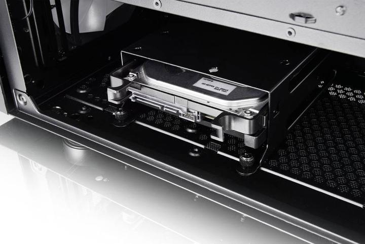 Immagine prodotto Thermaltake Tt H590 TG ARGB bk CA-1X4-00M1WN-00 (ATX, mATX, Mini-ITX)