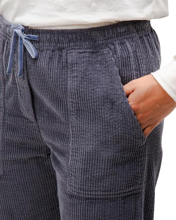 Actual product image Brava Fabrics Corduroy Patch Pocket (XL)