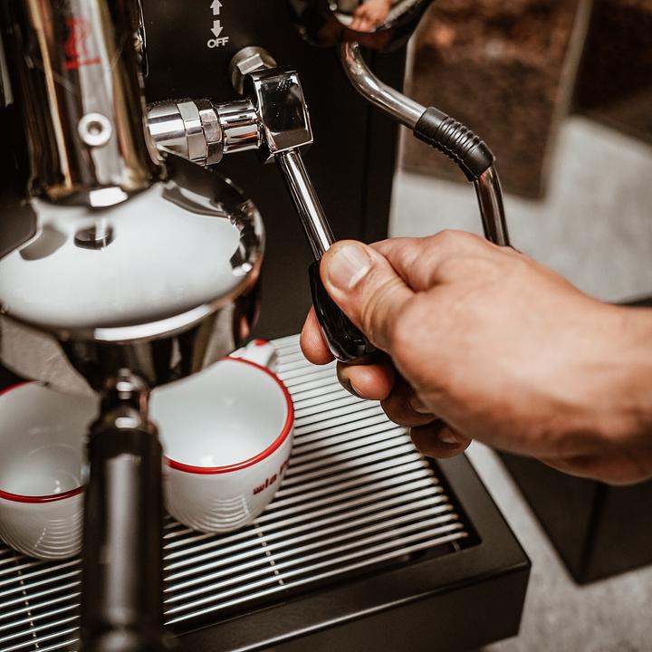 Produktbild La Pavoni New Cellini Classic Nera