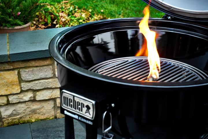Actual product image Weber Summit E6 Charcoal Grill