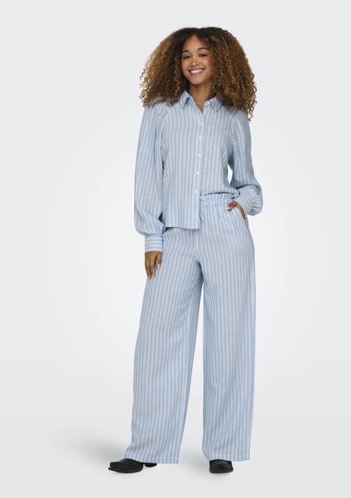 Immagine prodotto Only Camicia loose fit con colletto button-down e maniche a sbuffo (L)