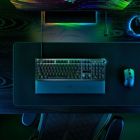 Actual product image Razer Huntsman V3 Pro (DE, Cable)