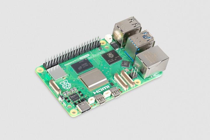 Actual product image Raspberry Pi 5 16GB