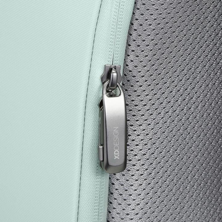 Immagine prodotto XD Design ZAINO ANTIFURTO BOBBY EDGE MINT P/N: P706.2507 (17 l)