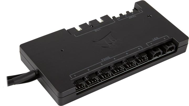 Corsair Commander Pro (6 Fan)