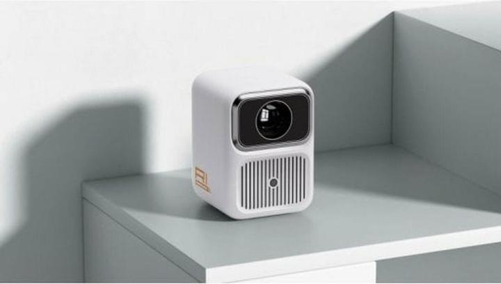 Wanbo Dali 1 (HD, 350 lm, 1.2:1)
