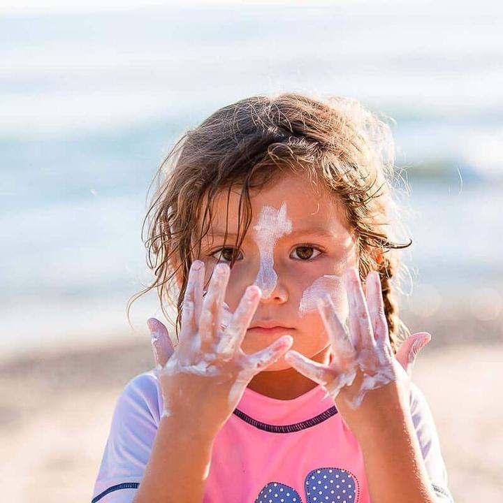 Actual product image Suntribe Mineralische Bio-Sonnencreme Kids (Suntan cream, SPF 30, 100 ml, 1 g)