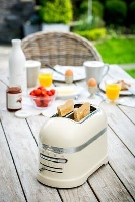 Actual product image KitchenAid Artisan Toaster