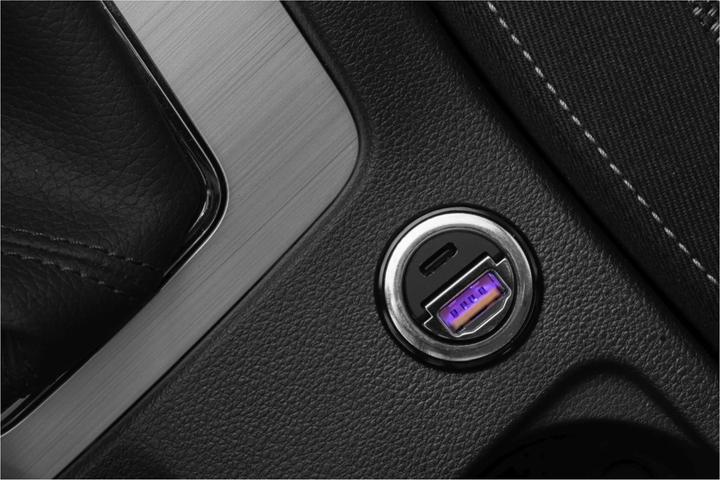 Actual product image Fixed USB-C/USB Car Charger 30W, Black