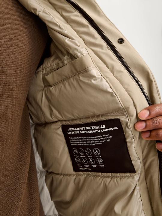 Produktbild Jack & Jones Jjekeen Parka Sn (L)