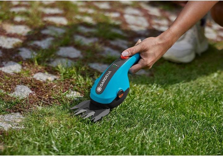 Actual product image Gardena ClassicCut Li