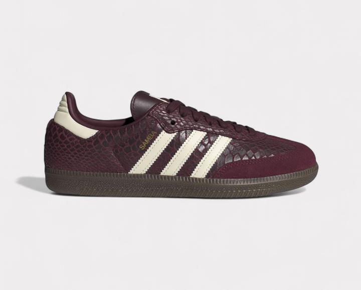 Cream White, gold metallic, Maroon