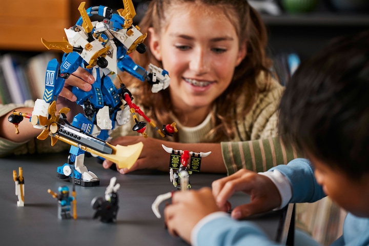 Actual product image LEGO Jay's Titan Mech (71785, LEGO Ninjago)