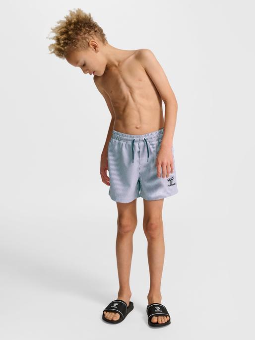 Actual product image hummel hmlSURFO BOARD SHORTS (116)