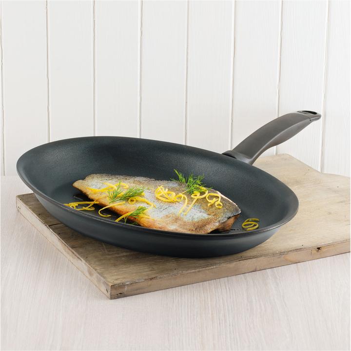Actual product image Kuhn Rikon Fish Star (36 cm, Frying pan, Cast aluminium)