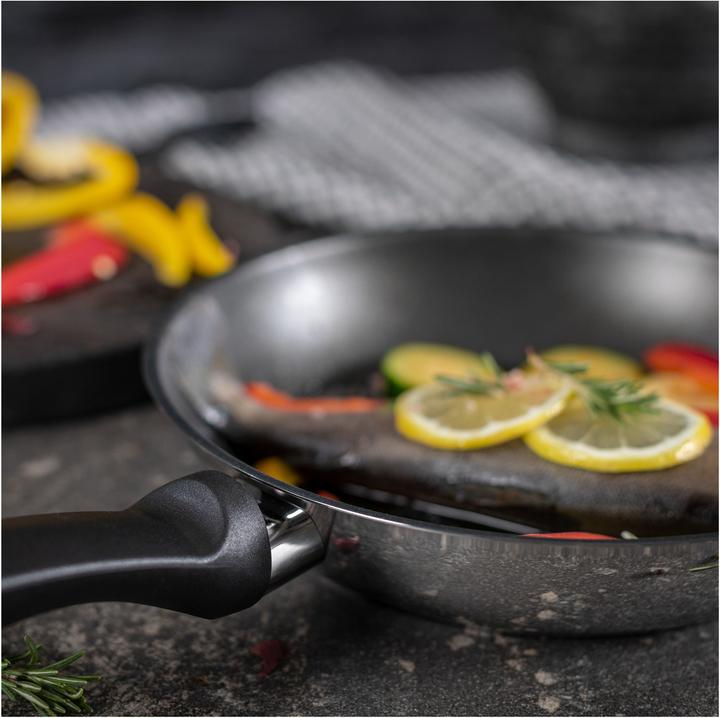 Actual product image Kuhn Rikon Silver Star (28 cm, Frying pan, Stainless steel)