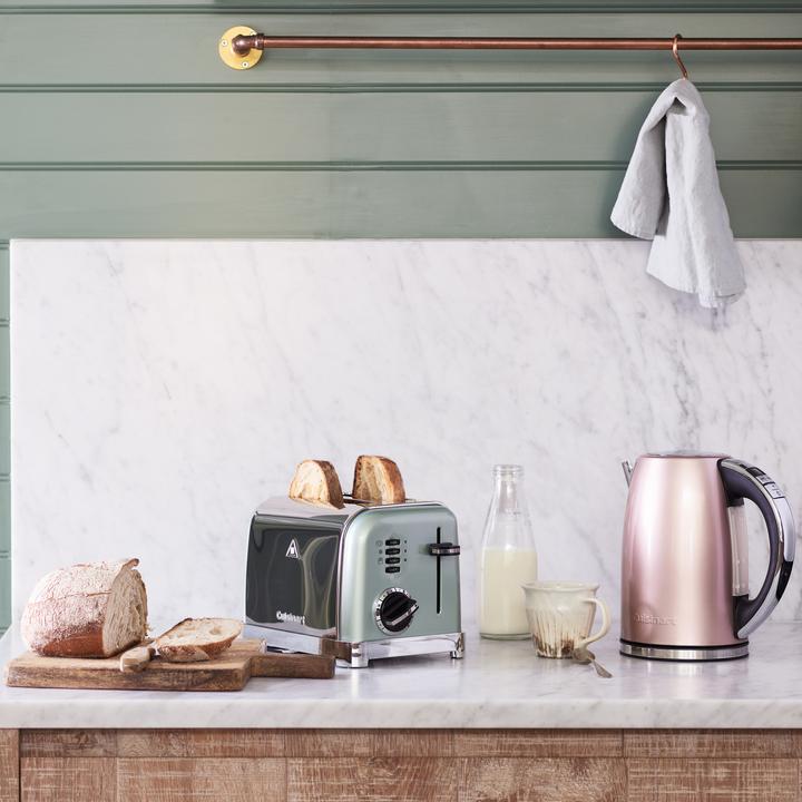 Actual product image Cuisinart Toaster CPT160GE Green Silver