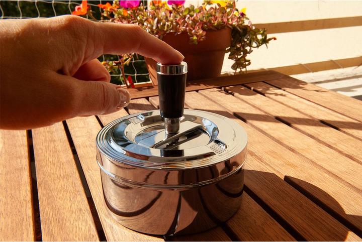 Produktbild Casativo Aschenbecher, mit Drehfunktion