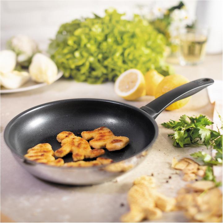 Actual product image Kuhn Rikon Classic (20 cm, Frying pan, Stainless steel)