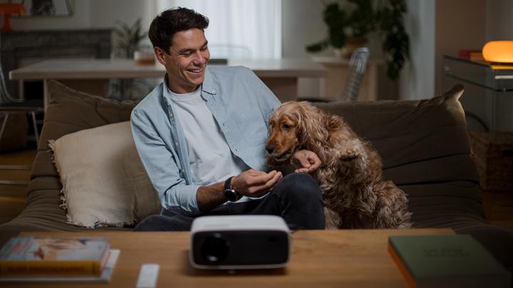 Actual product image Philips Neopix 200 video projector (Full HD, 200 lm)