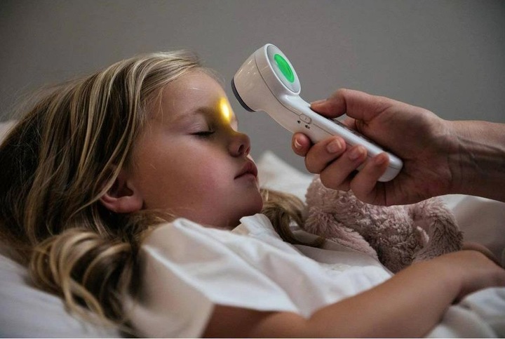 Actual product image Braun BNT 400 No Touch (Forehead, Non-contact)